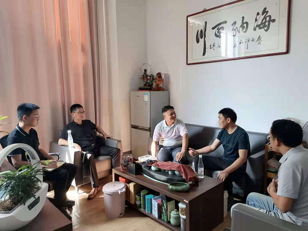 國資運營公司走訪九龍園區(qū)企業(yè)，服務重點項目發(fā)展