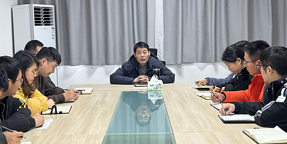 聚焦公司發(fā)展，共謀提升路徑 屯溪城建投公司召開2022年度全體員工大會(huì)